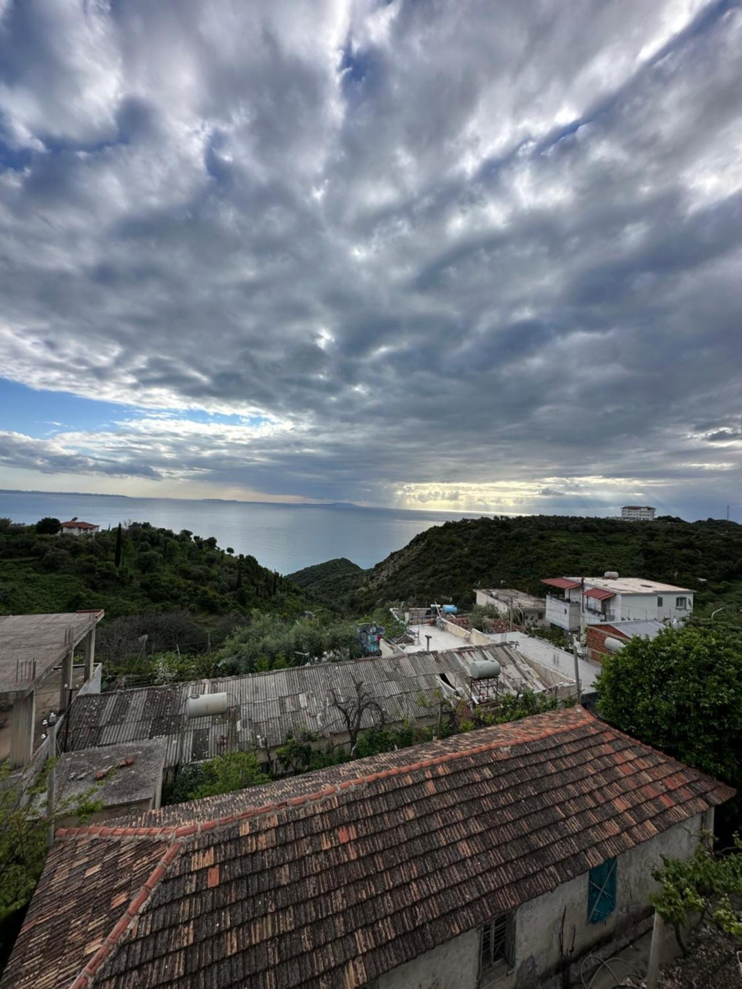 Selami Sea View Apartments Lukovë 외부 사진